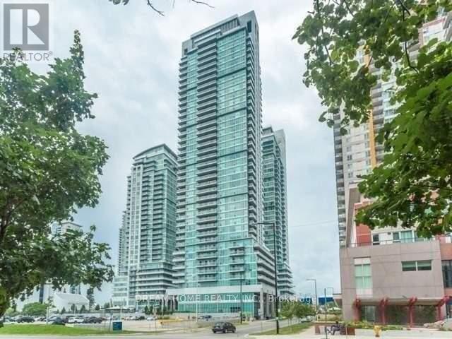 50 Town Centre Court in Toronto, ON - Building Photo