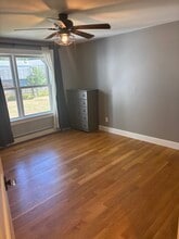 14 Bond Rd in Kittery Point, ME - Building Photo - Building Photo