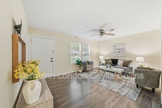 1626 Nemnich Rd in St. Louis, MO - Building Photo - Building Photo