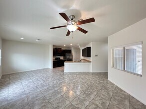 8471 Spirit Vale Ave in Las Vegas, NV - Building Photo - Building Photo
