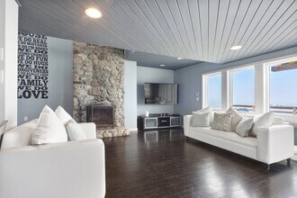 161 Turner Rd in Scituate, MA - Building Photo - Building Photo