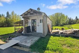 35 Shannon Ln in Priest River, ID - Building Photo - Building Photo