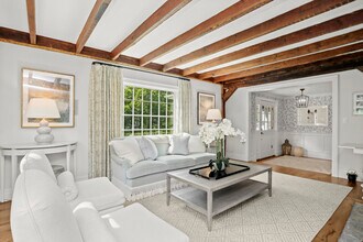 141 W Norwalk Rd in Norwalk, CT - Building Photo - Building Photo