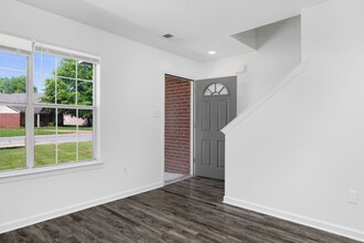 2653 W Avalon Dr in Horn Lake, MS - Foto de edificio - Building Photo