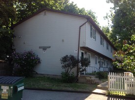1694 Saint Paul St in Rochester, NY - Building Photo