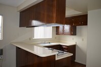 Enrique Apartments in Tustin, CA - Building Photo - Building Photo