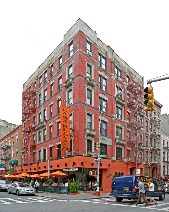 127 Mulberry St in New York, NY - Building Photo