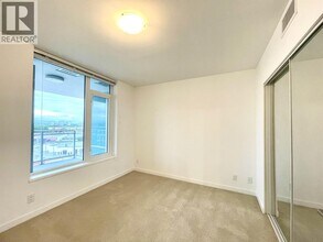 7708 Alderbridge Wy in Richmond, BC - Building Photo - Building Photo