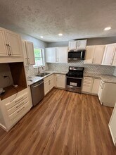 2750 Ridgewood St in Irving, TX - Building Photo - Building Photo