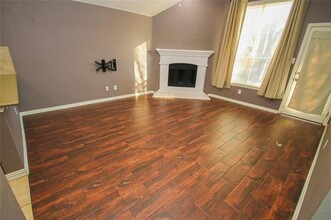 4616 Daisy Leaf Dr in Fort Worth, TX - Building Photo - Building Photo