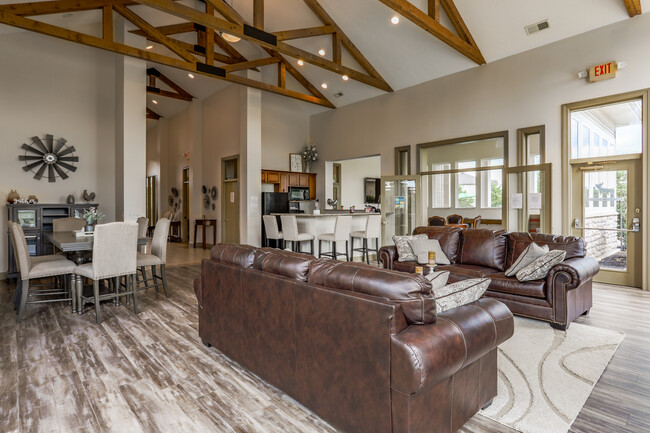 Xenia Trails in Xenia, OH - Foto de edificio - Interior Photo
