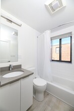 48 Parker Hill Ave, Unit 44-16 in Boston, MA - Building Photo - Building Photo