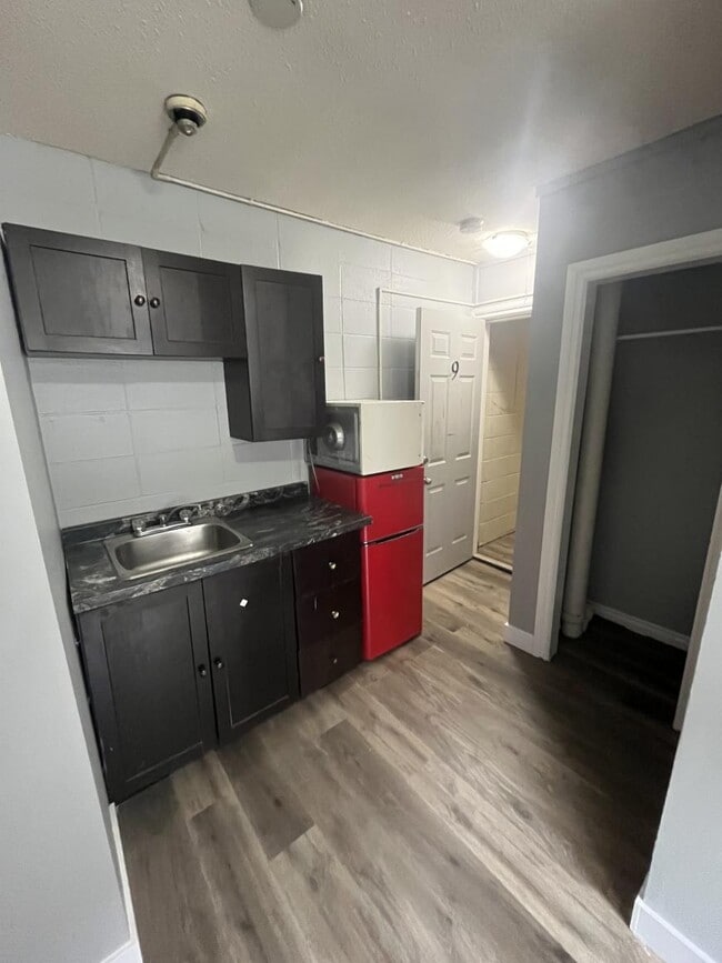 2712 7th Ave in Regina, SK - Building Photo - Building Photo