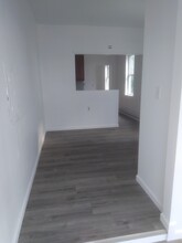 32 Bay Ave, Unit 2 in Keansburg, NJ - Building Photo - Building Photo