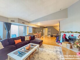 147 Kelton St, Unit 715 in Boston, MA - Building Photo