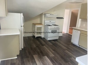 61 Douglas Ave in Providence, RI - Building Photo - Building Photo