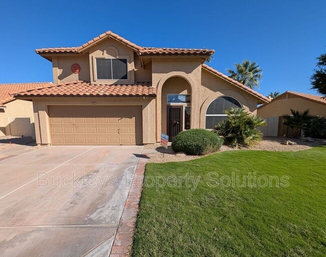 property at 2340 W Myrtle Dr