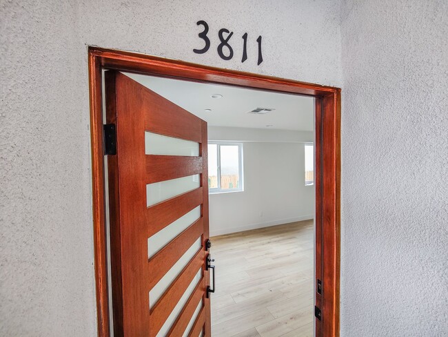 property at 3811 W Exposition Blvd