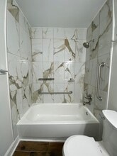650 W Pope Rd, Unit Island Villas Condo, Unit 206 in St. Augustine, FL - Building Photo - Building Photo