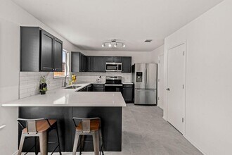 525 Meadow Park Dr in Georgetown, TX - Building Photo - Building Photo