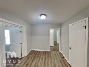 1720 Finchley Dr in Charlotte, NC - Building Photo - Building Photo