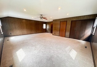 2710 Academy Dr in Westminster, MD - Building Photo - Building Photo