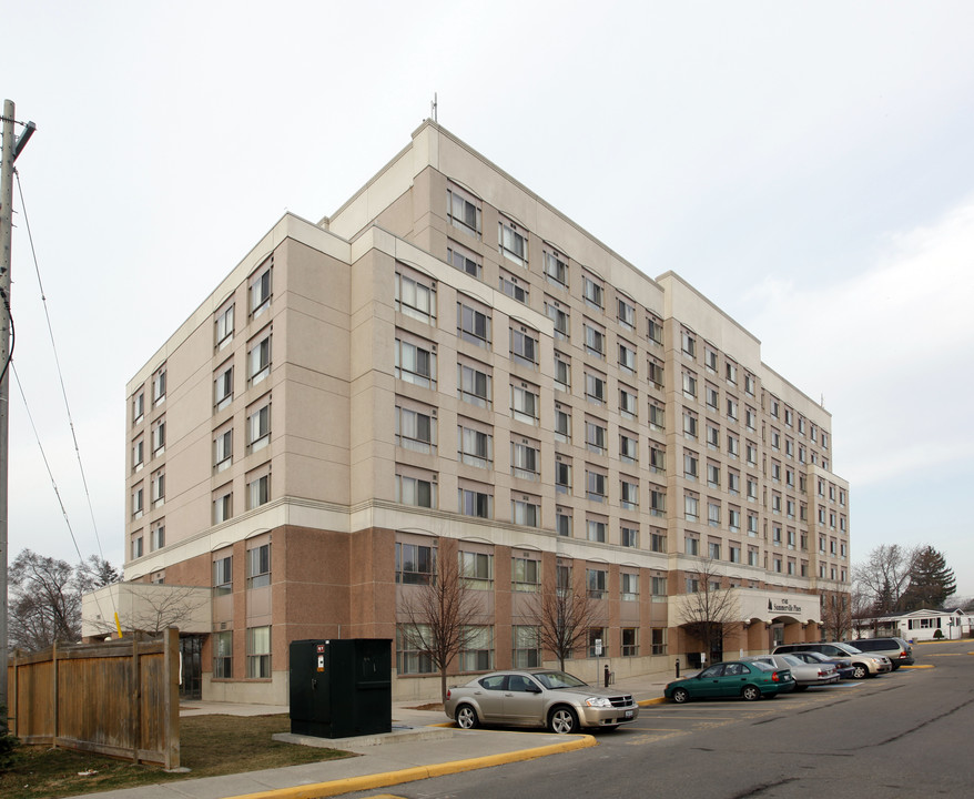 Summerville Pines in Mississauga, ON - Building Photo