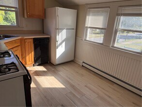 1698 Mt Hope Ave in Rochester, NY - Building Photo - Building Photo