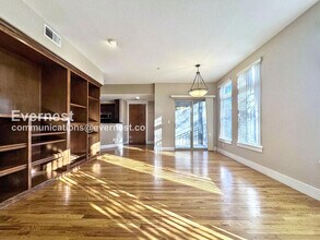 1080 E 13th Ave in Denver, CO - Building Photo - Building Photo