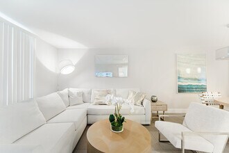 601 N Ocean Blvd-Unit -102 in Boca Raton, FL - Building Photo - Building Photo