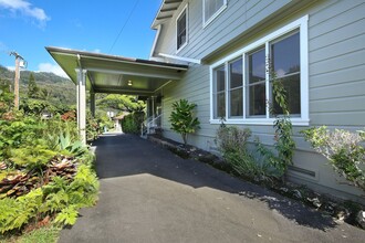 85 Dowsett Ave in Honolulu, HI - Building Photo - Building Photo