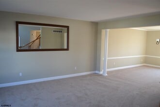 417 Glenn Ave in Egg Harbor Township, NJ - Foto de edificio - Building Photo