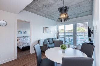 1635 Rue St-Hubert in Montréal, QC - Building Photo - Building Photo