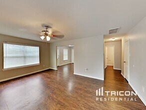 21507 Palma Grove Way in Houston, TX - Building Photo - Building Photo