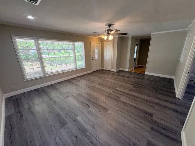 2406 2nd Ave in Lake Charles, LA - Building Photo - Building Photo