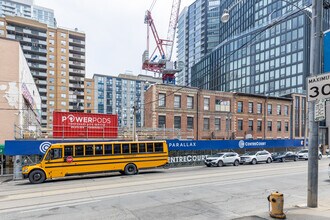 199 Church St in Toronto, ON - Building Photo - Building Photo