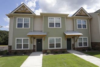 College Parke in Anderson, SC - Foto de edificio - Building Photo