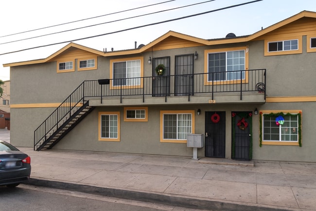 property at 1142 S Eastman Ave