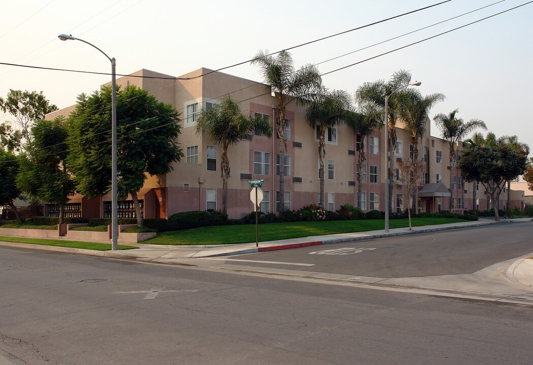 4716 South Bay Cooperative in Lawndale, CA - Building Photo