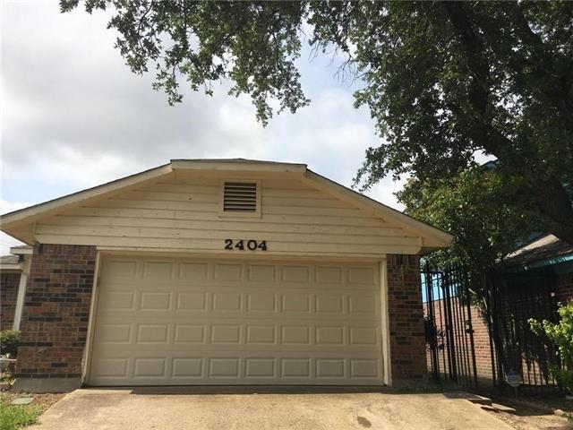 2404 Centaurus Dr in Garland, TX - Building Photo
