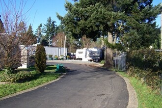 23858 Pacific Hwy S in Kent, WA - Building Photo - Building Photo