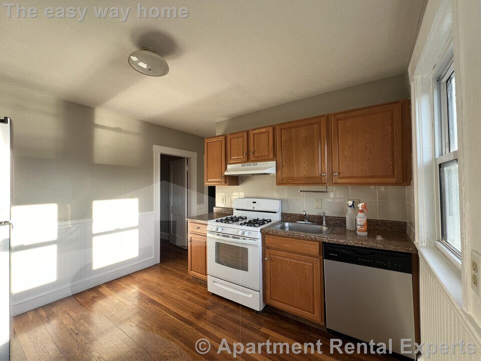 274 Chelsea St in Everett, MA - Building Photo
