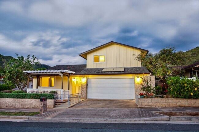 7232 Kipu Pl in Honolulu, HI - Building Photo - Building Photo
