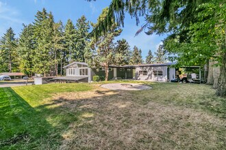 625 108th Avenue Ct E in Edgewood, WA - Foto de edificio - Building Photo