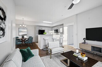 Fleetwood in Las Vegas, NV - Building Photo - Building Photo