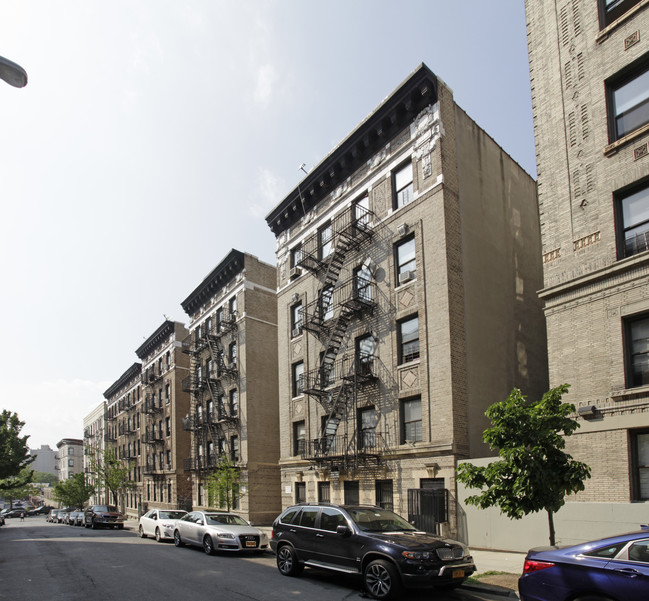 411-417 W 128th St in New York, NY - Building Photo - Building Photo