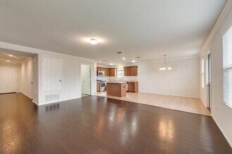 437 Magma Dr in Fort Worth, TX - Building Photo - Building Photo