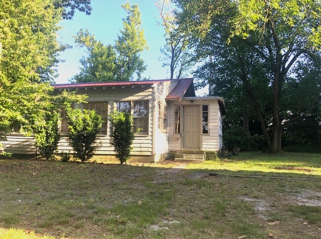 1119 S Division St, Unit Back Unit