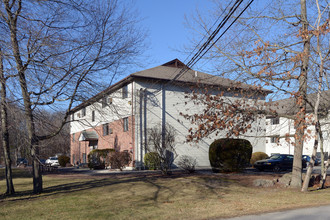 Basswood Gardens in North Attleboro, MA - Building Photo - Building Photo