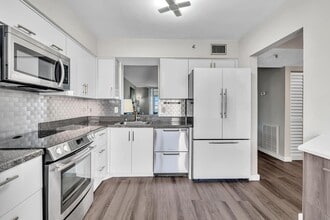 14623 Bonaire Blvd in Delray Beach, FL - Building Photo - Building Photo